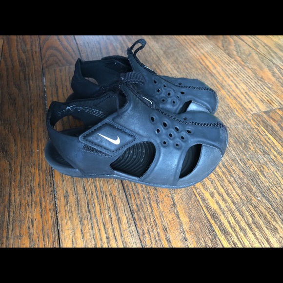 Nike Sandals - Picture 3 of 5